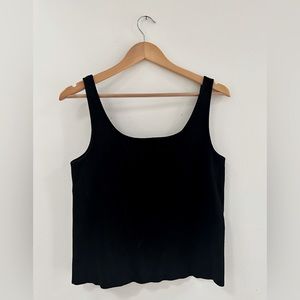 Knit ribbed tank top black cropped women’s size M